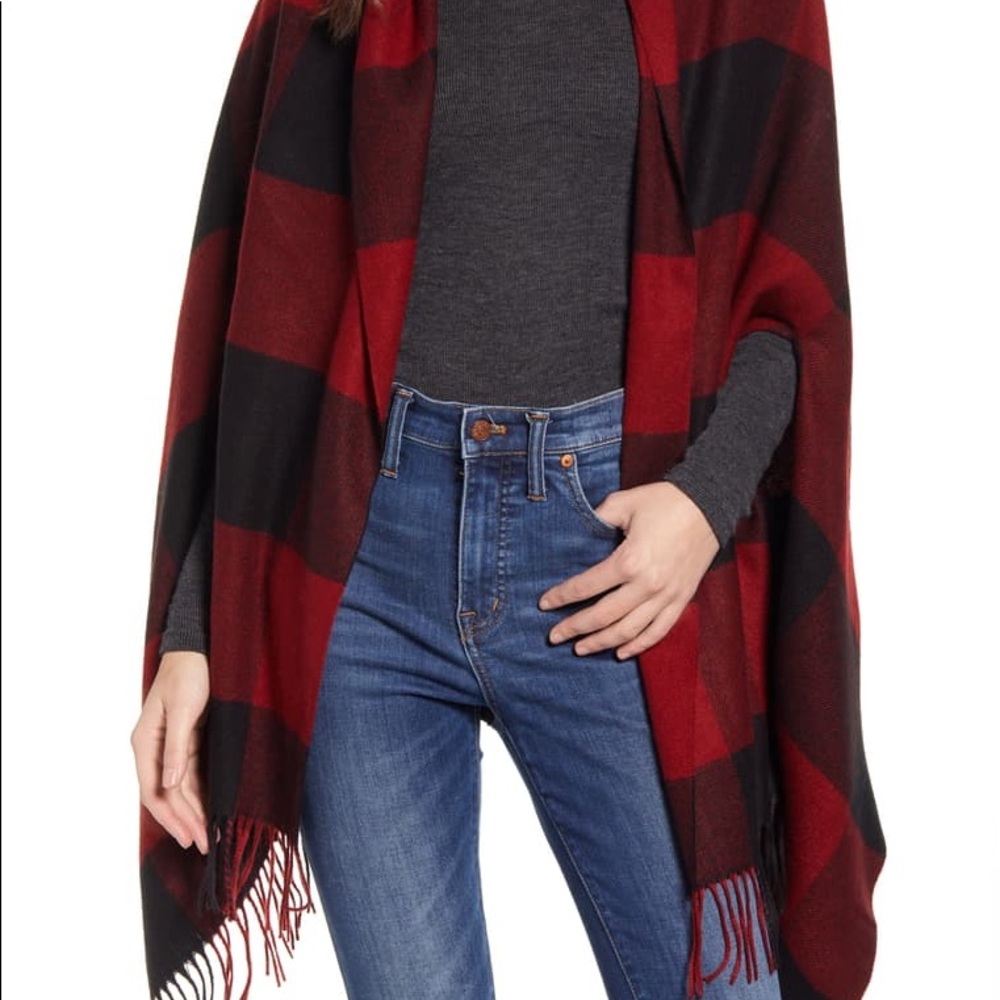 Madewell Buffalo Plaid Cape Scarf